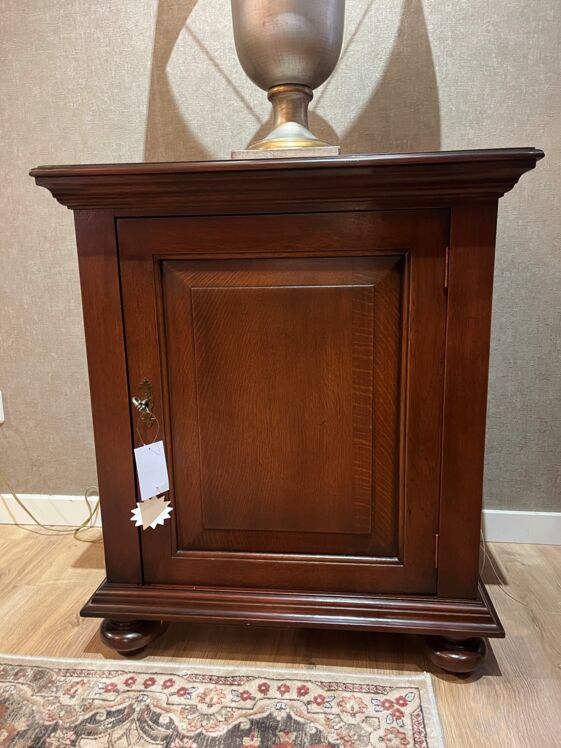 Klein kastje eikenhout 1 deurs