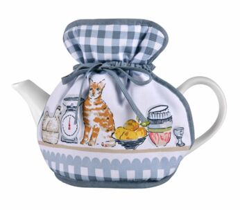 Pantry cats muff tea cosy