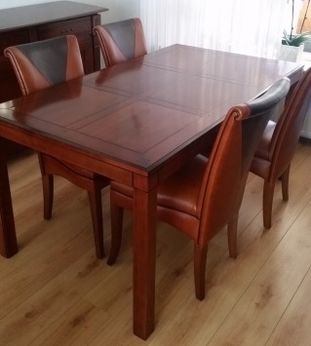 eetkamertafel kersenhout1