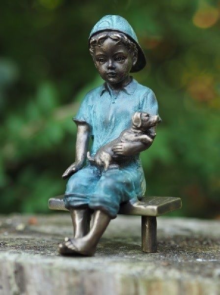 Jongen met hond-15x8x8-cm.jpg