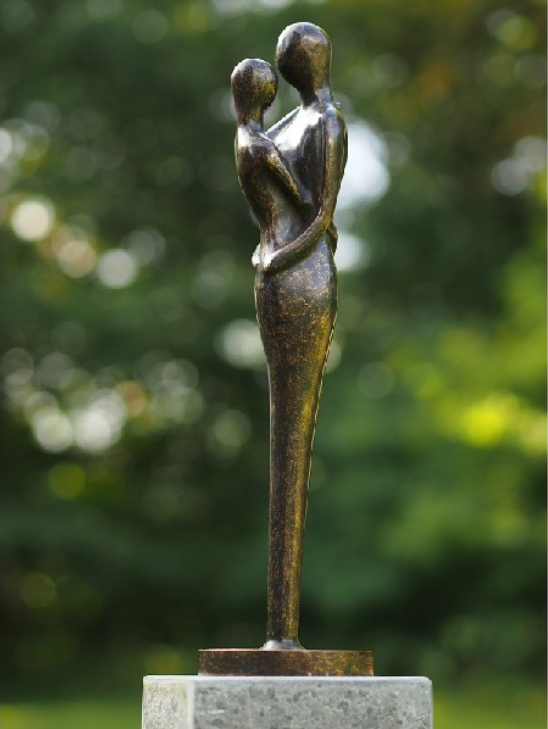 Bronzen beeld man  en vrouw
